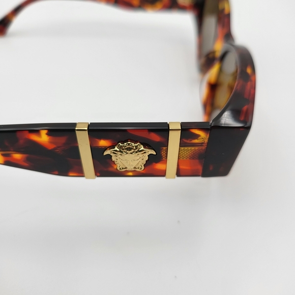 Versace Women's Polarized Sunglasses, VE4454..Authentic !!! - Picture 5 of 11